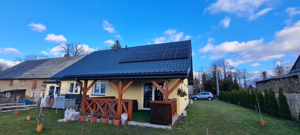 Fotowoltaika Jelenia Góra: Profesjonalna instalacja paneli słonecznych przez SOLARYAG zapewnia wydajną i ekologiczną energię